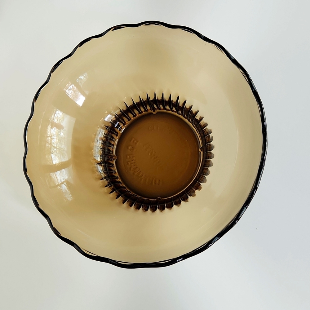 E O Brody Candy Dish. Brown Glass. M2000. Cleveland O USA
